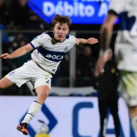 Gimnasia cambia tras la goleada en el clásico: Harlen Castillo debutaría y vuelve el doble nueve