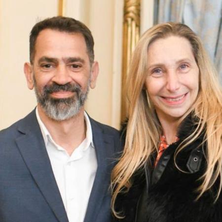 Aparecieron misteriosos afiches con la palabra “Juanes” en La Plata: quién está detrás y qué busca para 2027